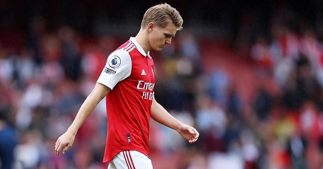 B体育地址-包含阿森纳球员表现抢眼，助球队轻松取胜的词条