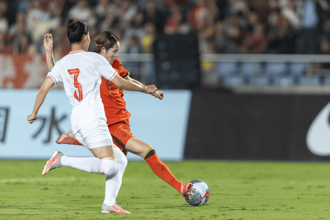 中国女足连胜创佳绩，备战下一场比赛