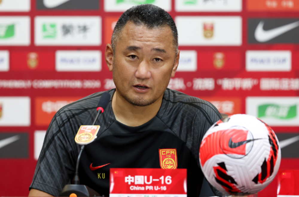 B体育登录入口-主教练在比赛中调整战术，助力球队反败为胜