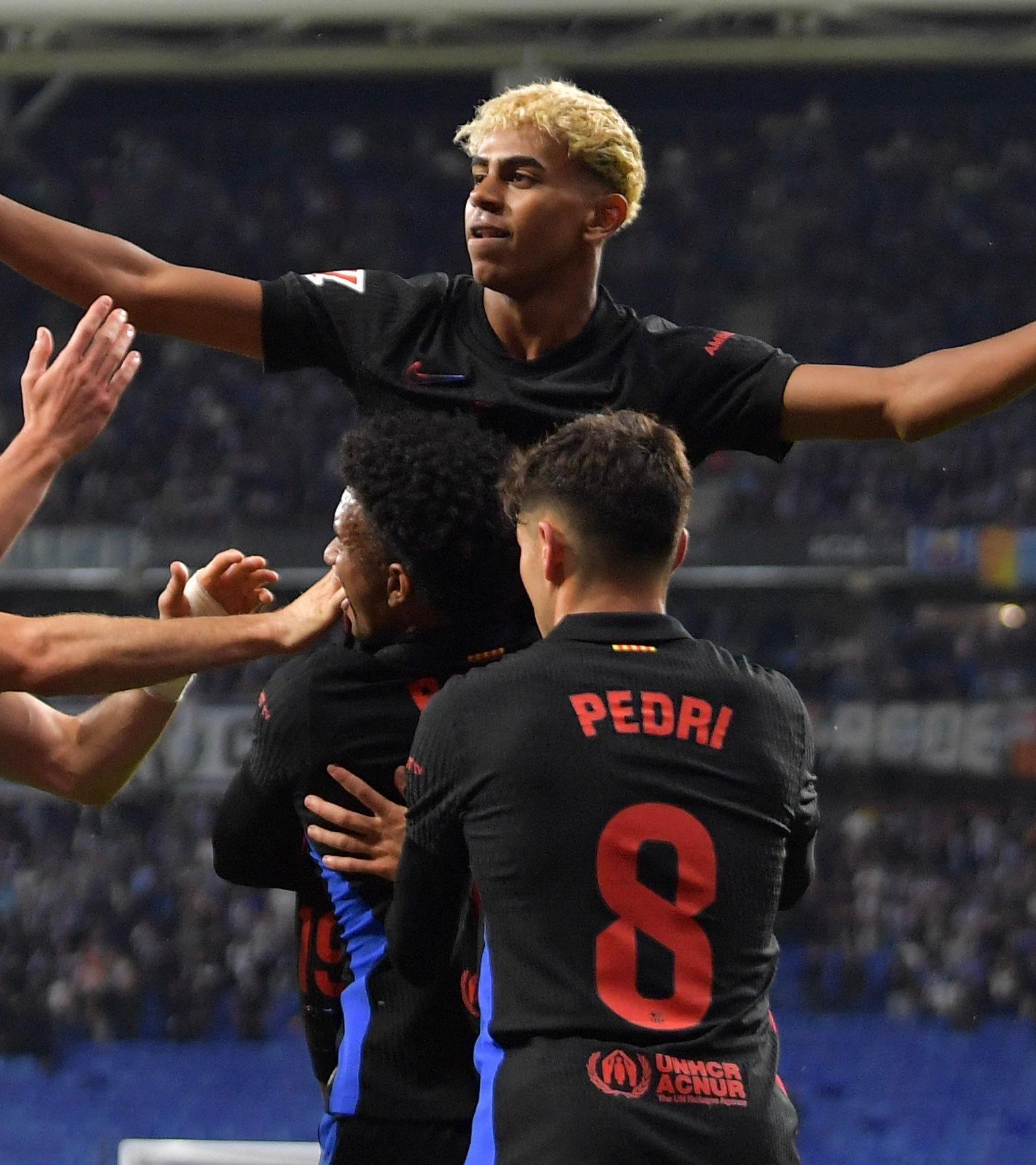 埃尔切客场大胜，成为赛季黑马