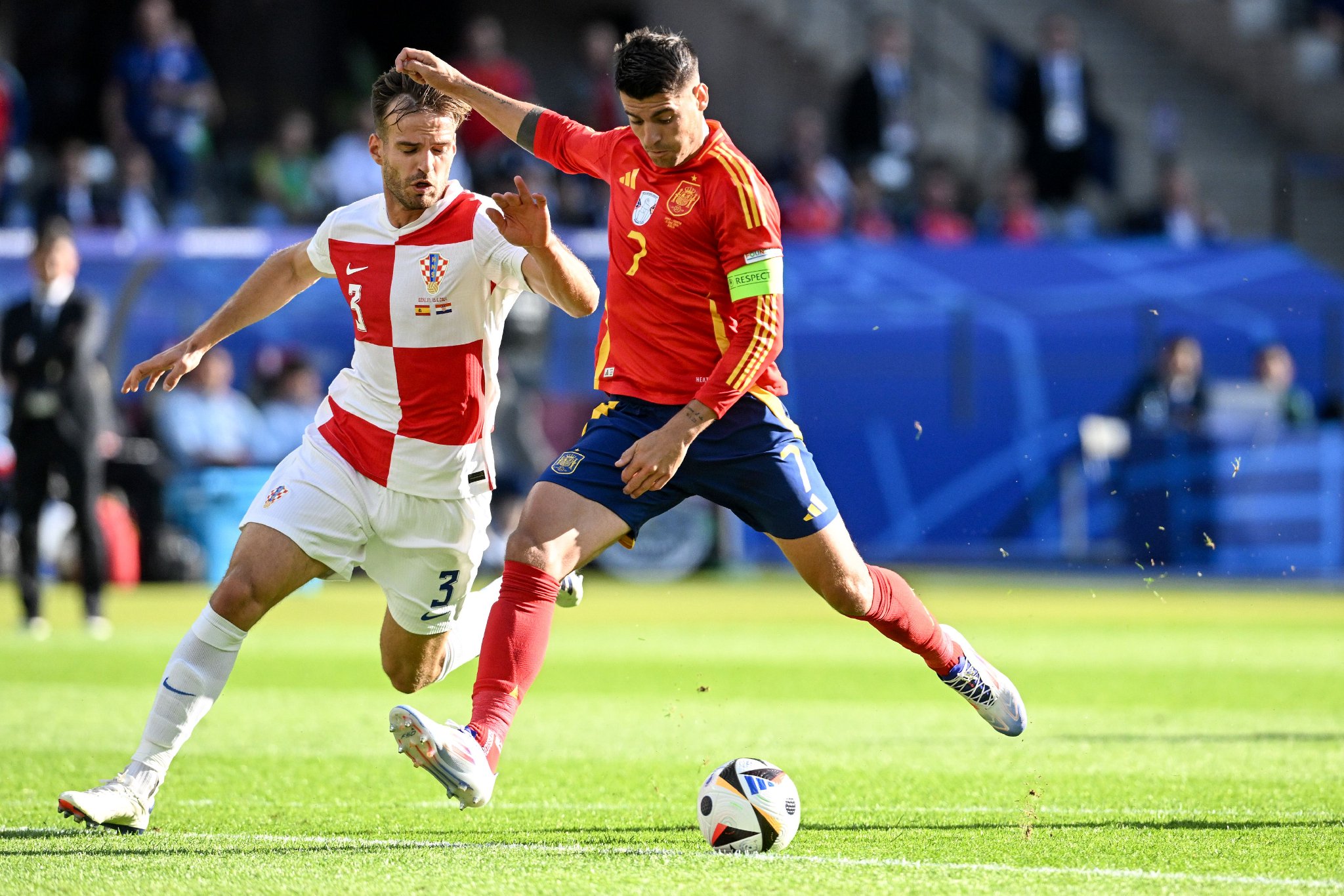 关于克罗地亚队取得三连胜，欧洲联赛预选赛排名第一的信息