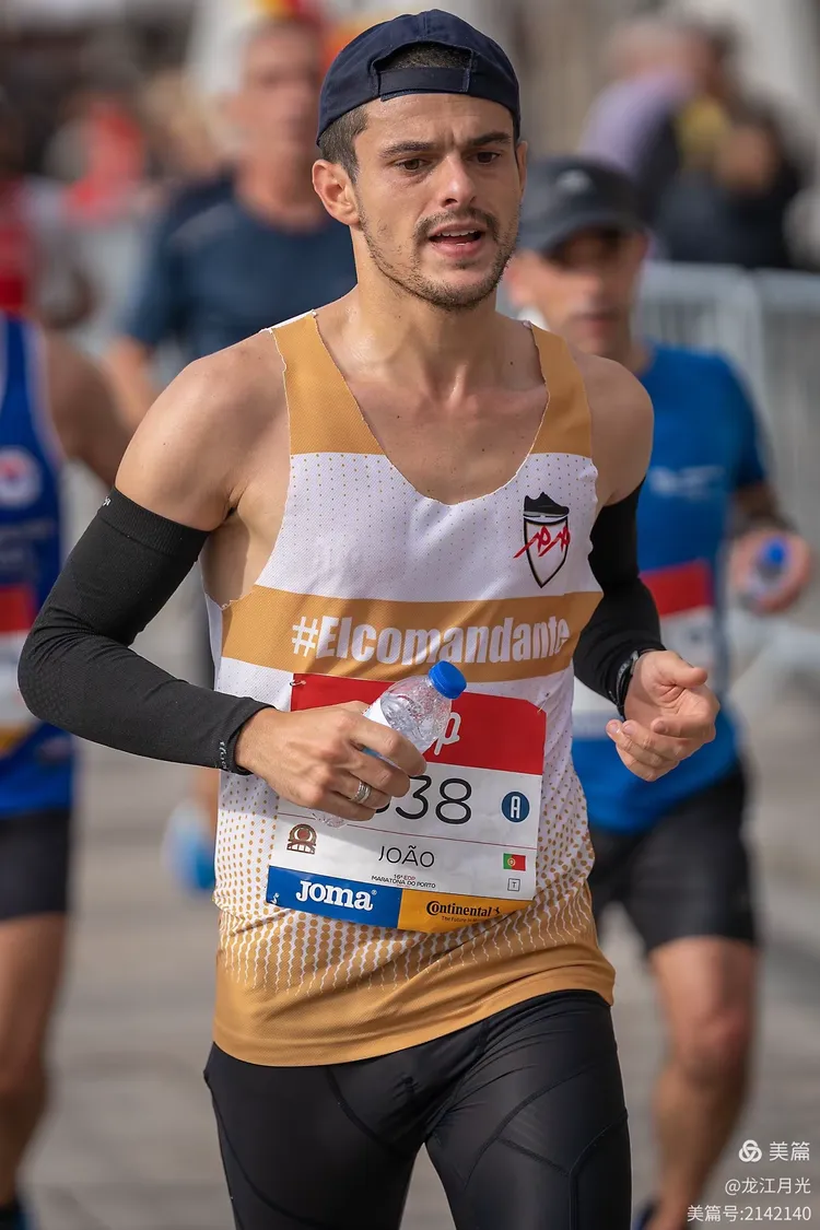 B体育官方登录入口-葡萄牙马拉松选手展示耐力完胜的简单介绍