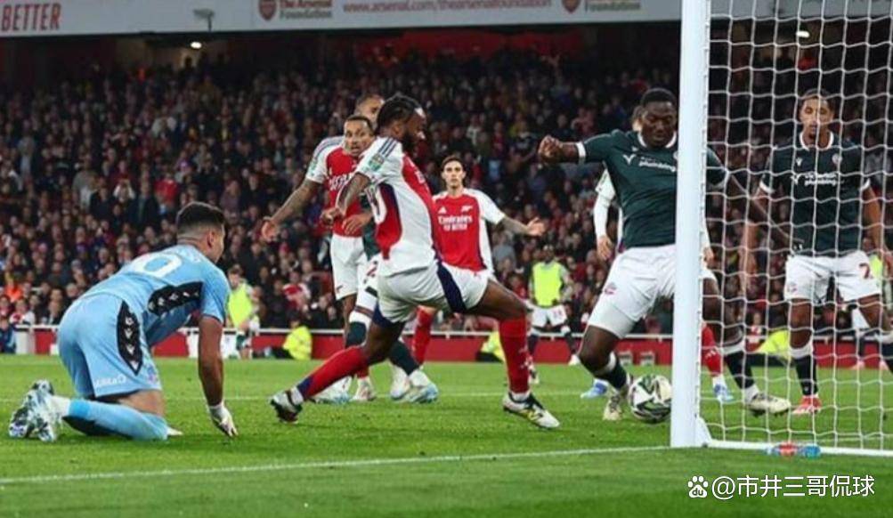 B体育在线-曼城逆转罗马：斯特林梅开二度，贝尔纳多破门