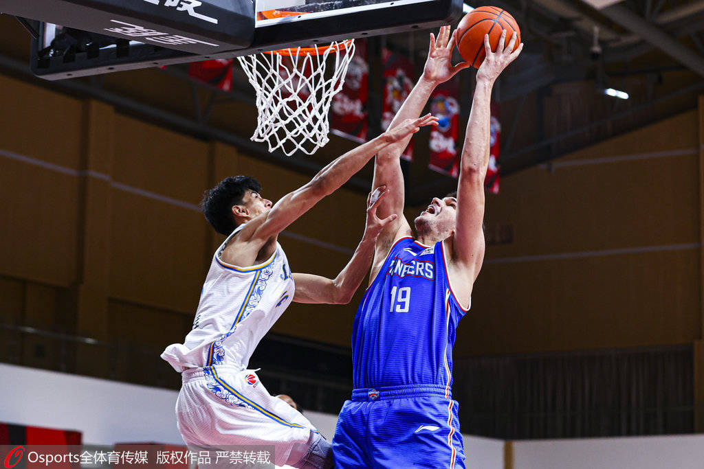B体育地址-江苏男篮惨败天津队，遭遇五连败