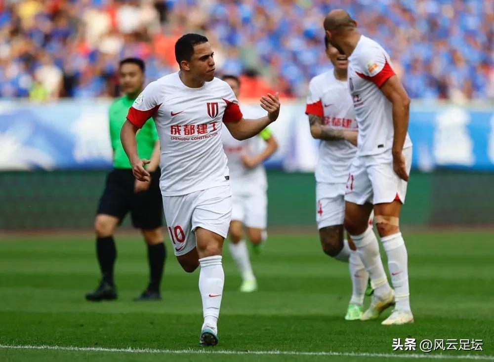 队员表现失常，球队连续遭遇滑铁卢